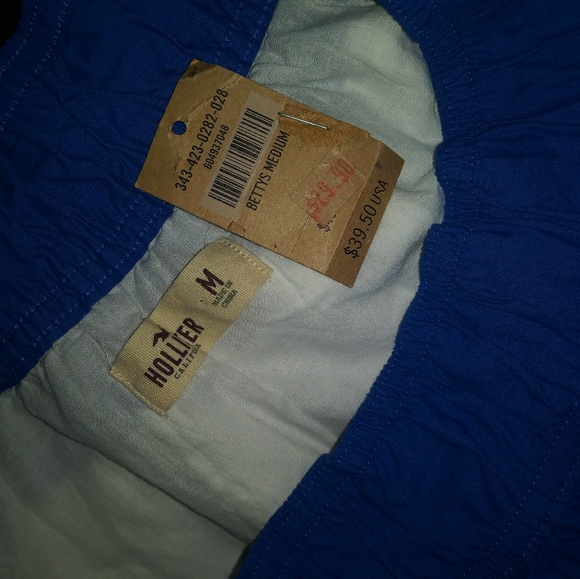 Hollister skirt - Medium - Picture 2 of 2